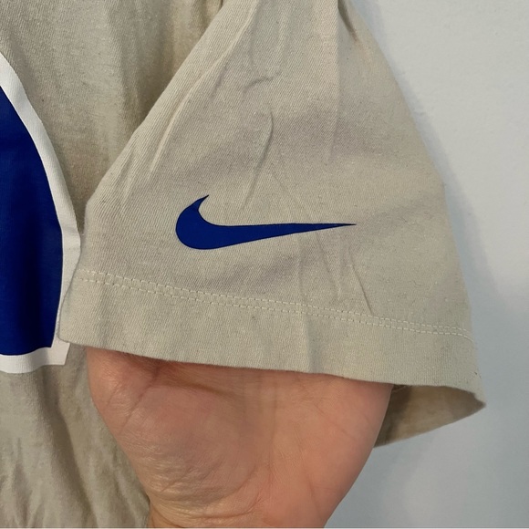 CLOSING SALE! 
Nike | Los Angeles Rams Logo Fan T-Shirt - Picture 4 of 5